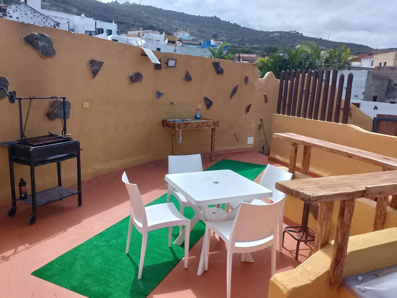 Finca La Huerta- House A with pool, bbq&terrace by Edén Rentals Santa Catalina Esterno foto